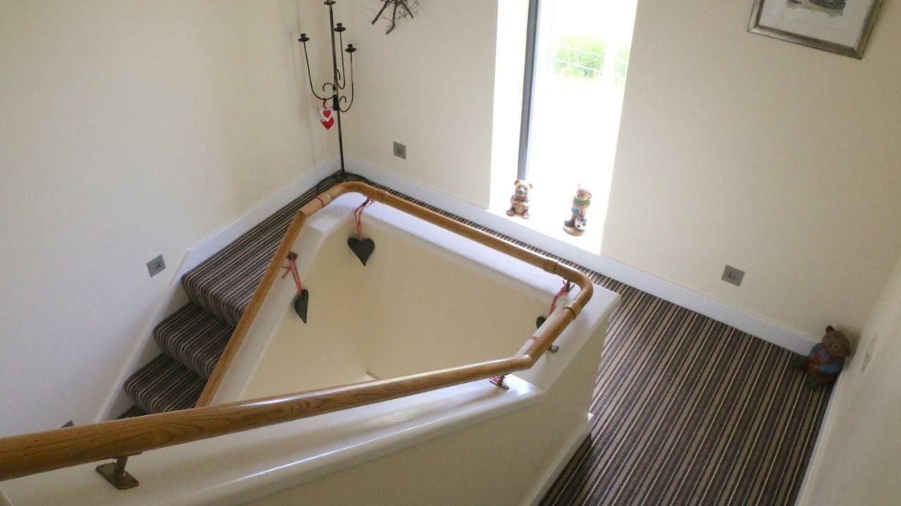מונהאן Emy Lakehouse - Near Castle Leslie, Glaslough מראה חיצוני תמונה